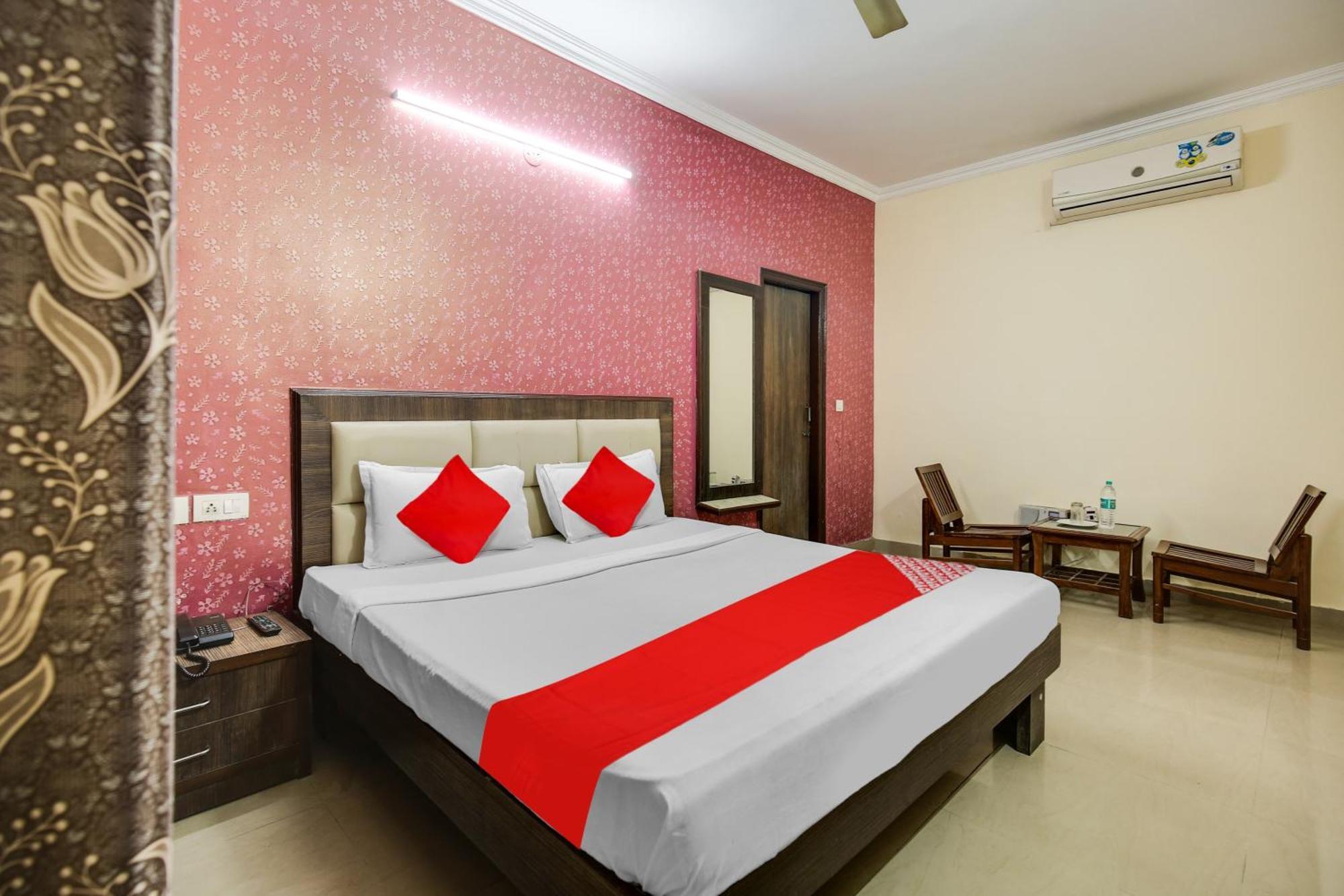 Hotel O Royal Mohali Dış mekan fotoğraf
